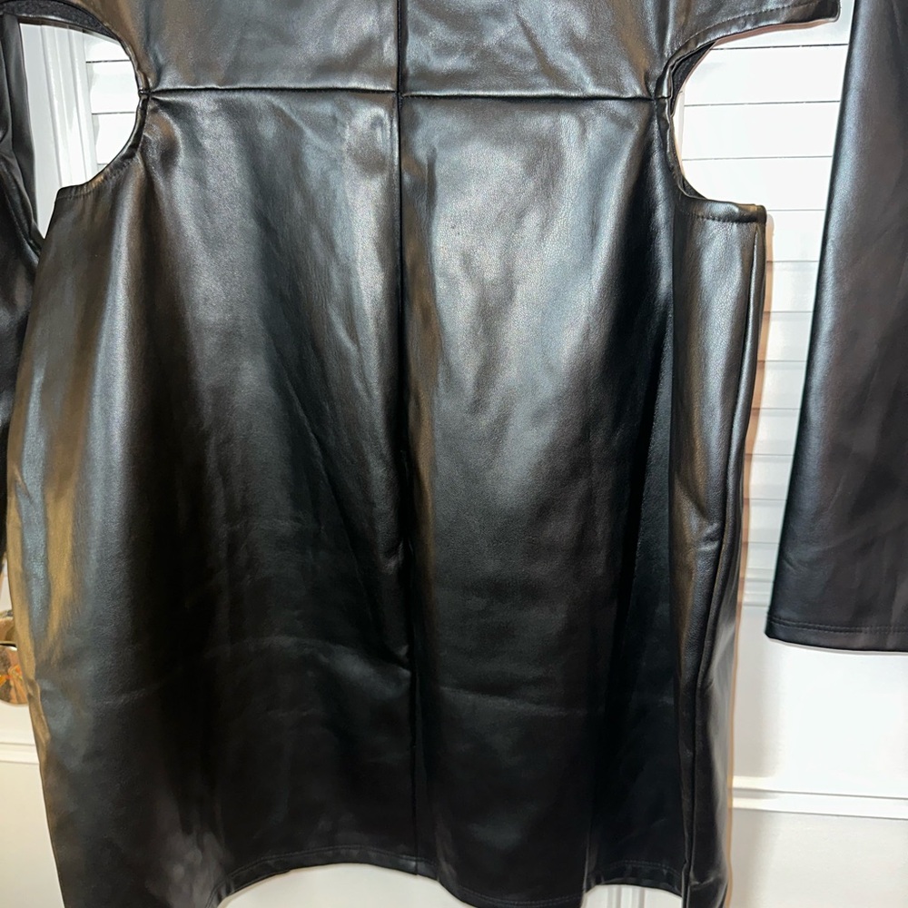Forever 21 Black Faux Leather Cutout Dress-Size XL - Picture 6 of 13